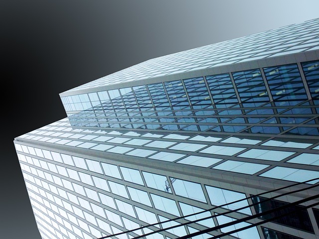 Dallas, Steel building