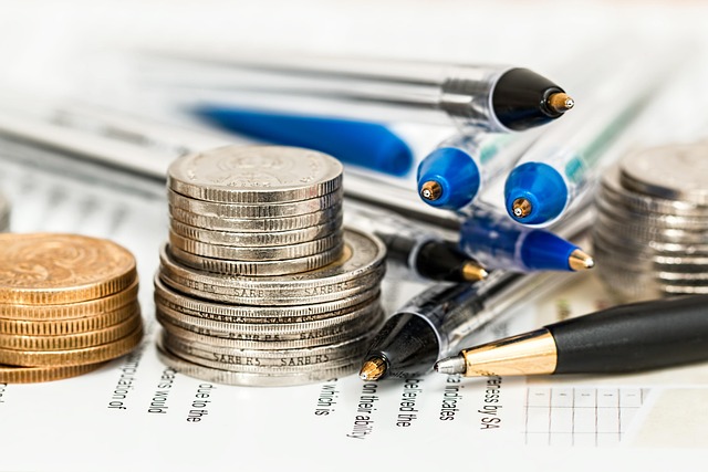 Car Title Loan Licensing: State Regulations & Penalties Explained