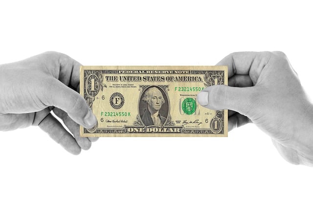Car Title Loans for Old Rides: No Credit Check, Quick Cash?