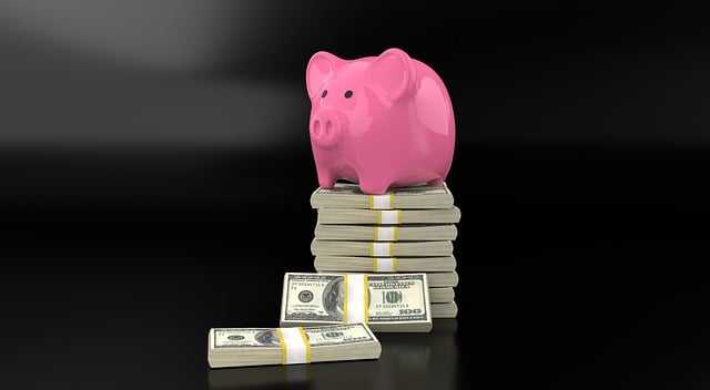 carloanbankmoneycash-640x480-86308256.jpeg