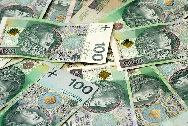 bank-640x480-82979443.jpeg