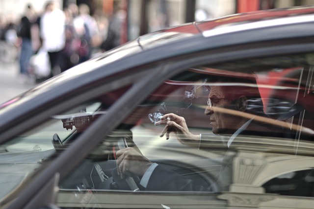 car-640x480-80810130.jpeg