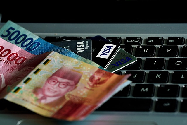 cash-640x480-30021649.jpeg