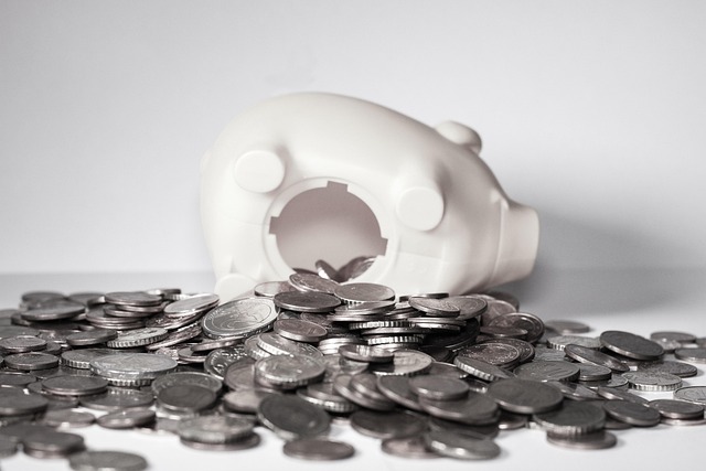 money-640x480-21839849.jpeg
