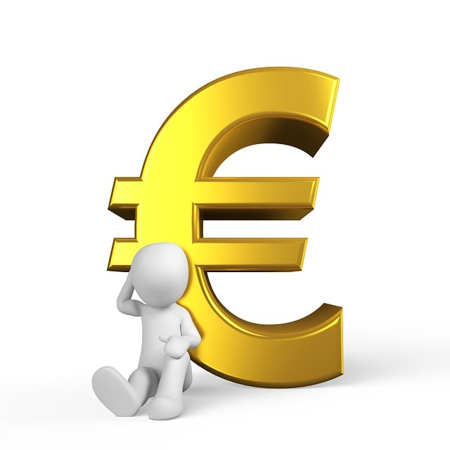 money-640x480-23066983.jpeg