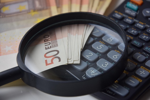 money-640x480-68700446.jpeg