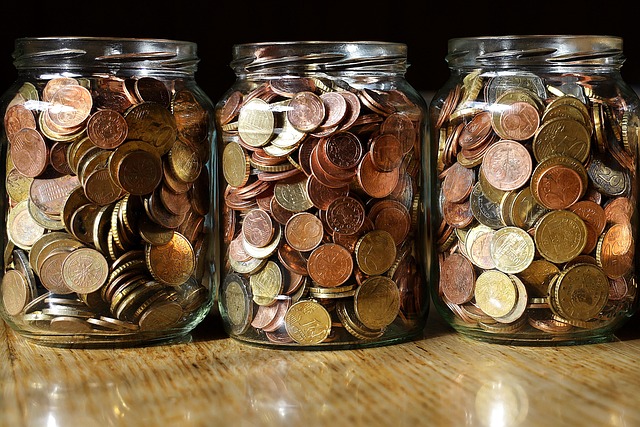 money-640x480-95824454.jpeg