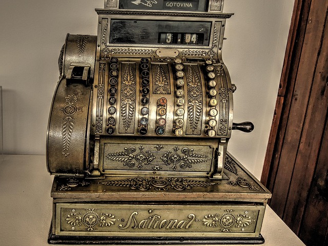 cash-640x480-19650155.jpeg