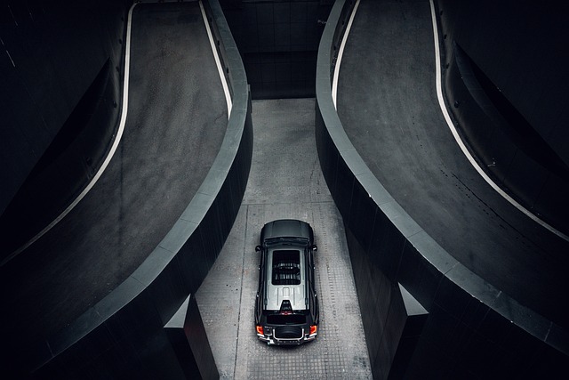 car-640x480-35082947.jpeg
