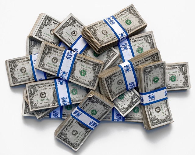 cash-640x480-58495343.jpeg