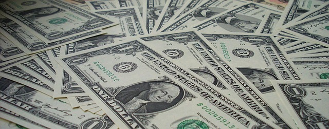 money-640x480-48065803.jpeg